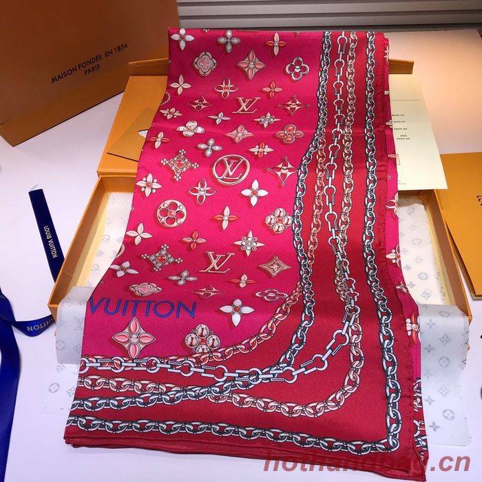 Louis Vuitton Scarf LVS00120